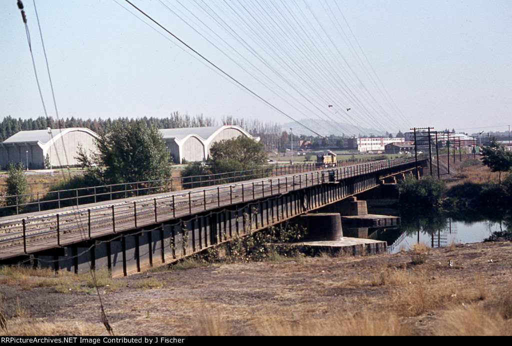 Bridge over Spokane River, south of Gonzaga